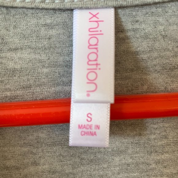 Sparkly Tank Top With Deep V-Neck - Picture 3 of 4